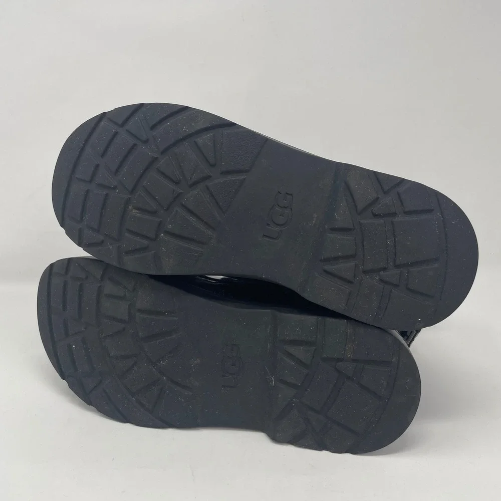 UGG Robley‎ Glitter Boot Black Lace Up Zip Winter Kids 4 Youth Patent Leather